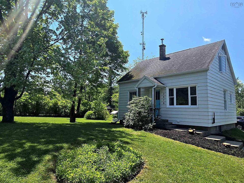 1st image of 2676 Sackville Dr