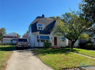 3752 Woodmont Rd, Toledo, OH 43613