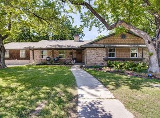 1813 Emerson Ln, Denton, TX 76209