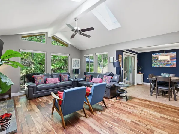 4978 Village Oaks Dr, Rocklin, CA 95677