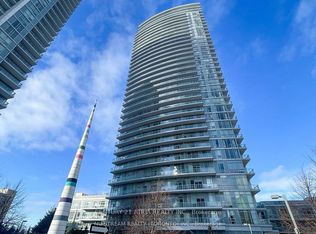 70 Forest Manor Rd #713, Toronto, ON M2J0A9