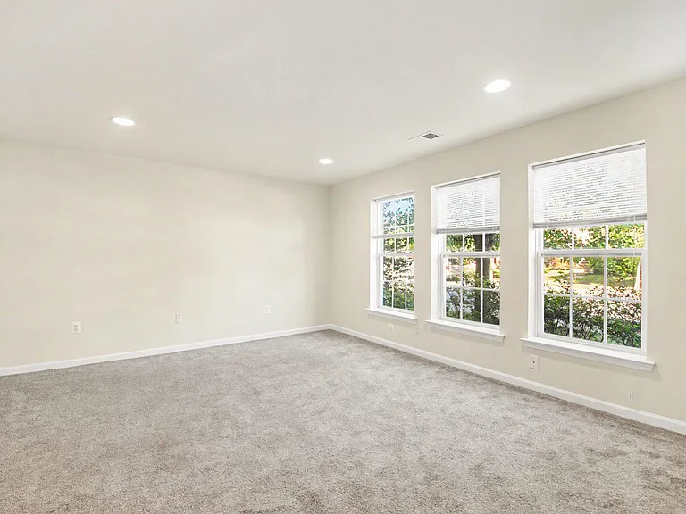 1114 Ellis Ave — Photo 21