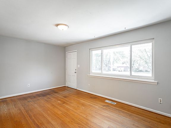4th image of 4507 Terra Vista Dr