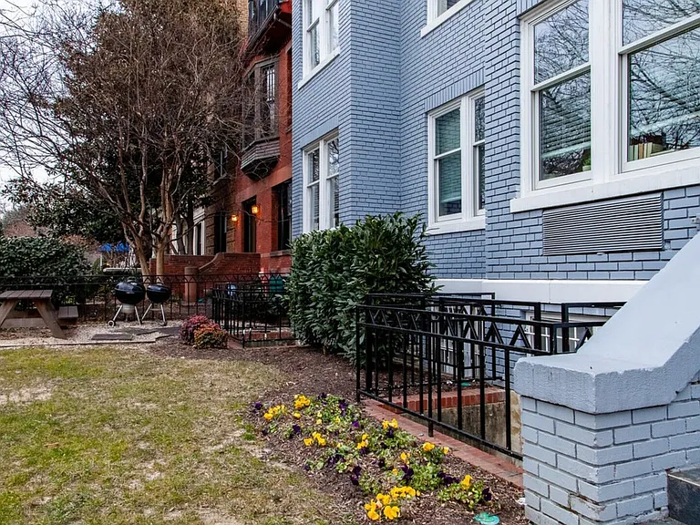 16th St NW — Photo 24