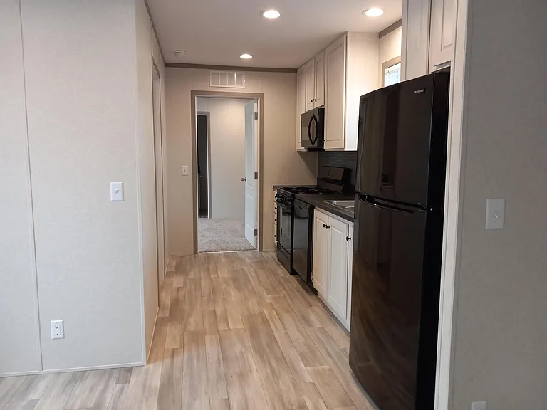 44 Canal Dr #300-044 — Photo 3
