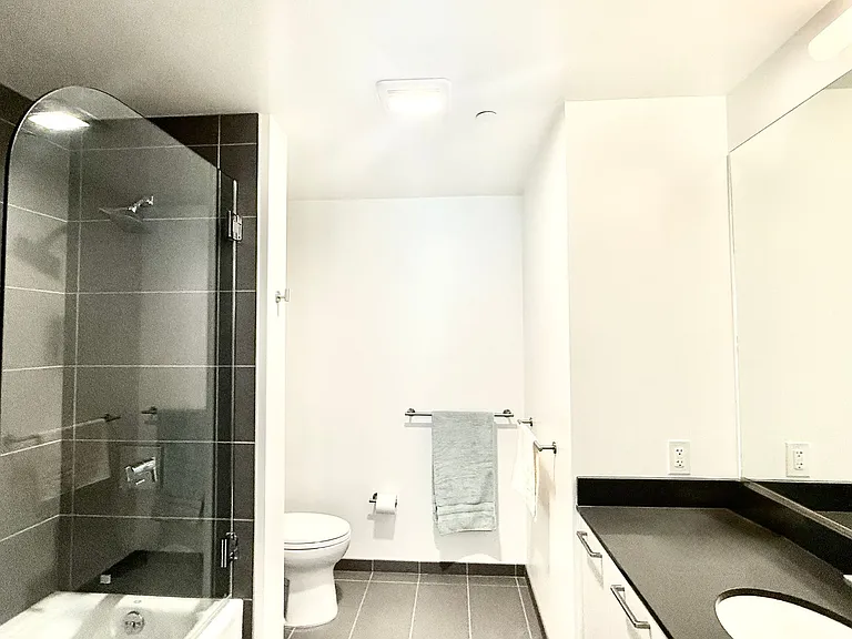 1075 Market St #603 — Photo 10