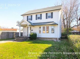 221 E 266th St, Euclid, OH 44132