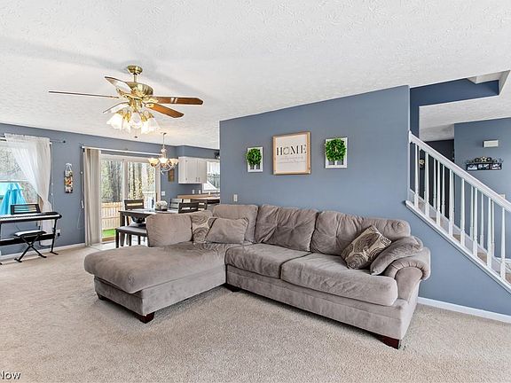 2nd image of 2059 Reserve Cir S