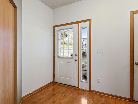 5th image of 11716 Ryan Cir