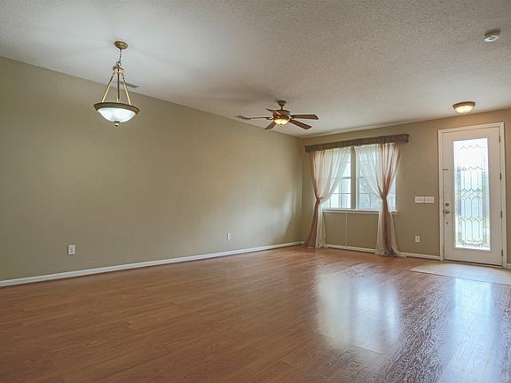 2nd image of 312 Brantley Harbor Dr