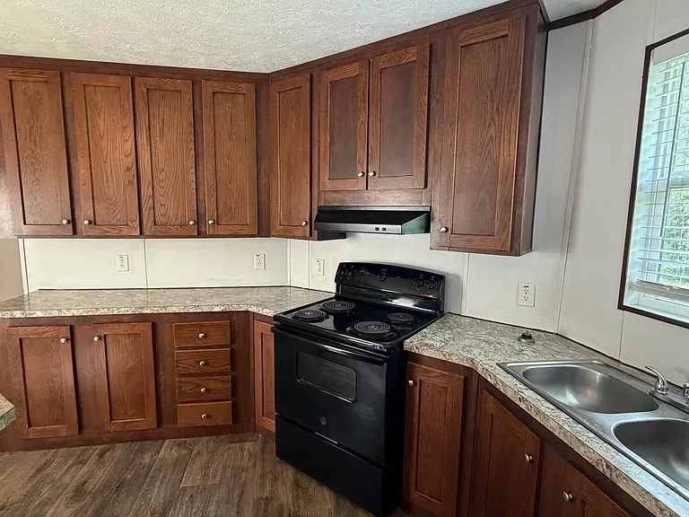 4220 Brannon Rd — Photo 12