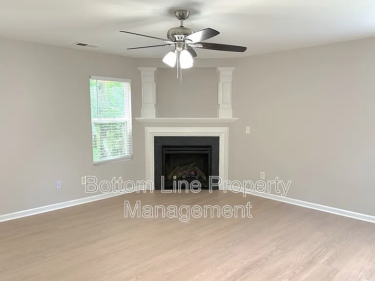 4918 Muskogee Dr — Photo 4