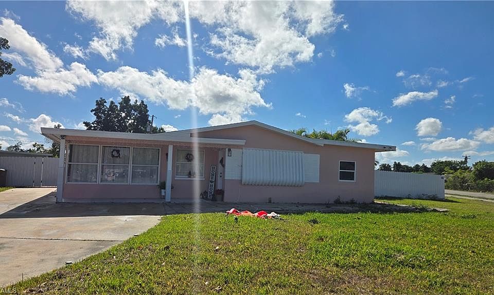 1st image of 10 E Jersey RD