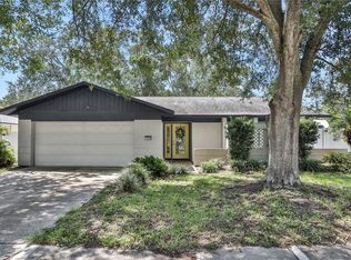 1344 Homestead Dr, Palm Harbor, FL 34683