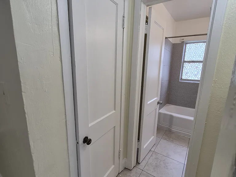616 S Kentucky Ave — Photo 26