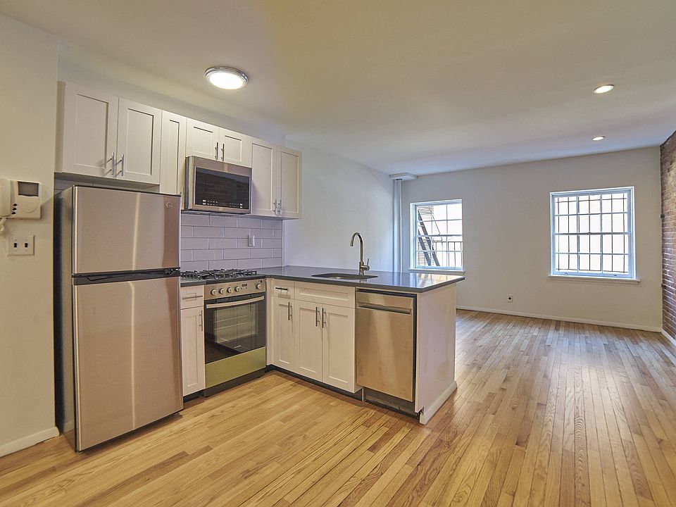 1st image of 227 E 96th St APT 3RE