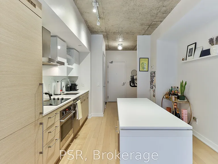 1030 King St W #1134 — Photo 5
