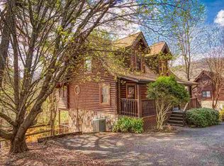 2920 Eagles Ridge Way, Pigeon Forge, TN 37863