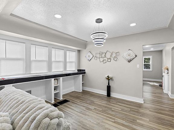 4th image of 4439 N 27th STREET