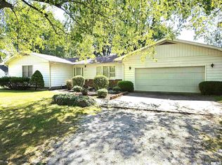 207 W 3rd St, Xenia, IL 62899