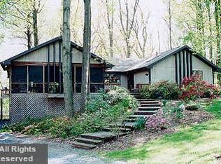 13316 Darnestown Rd, Gaithersburg, MD 20878