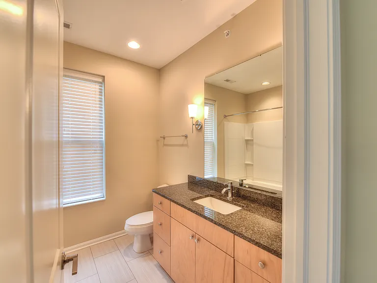 Grandview Village Apartments — Photo 13