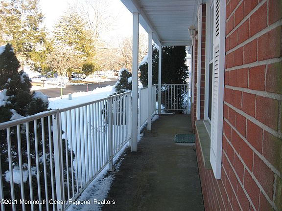 3rd image of 62 Bowie Dr