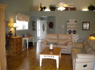 408 Hidden Harbour Dr, Indian Rocks Beach, FL 33785