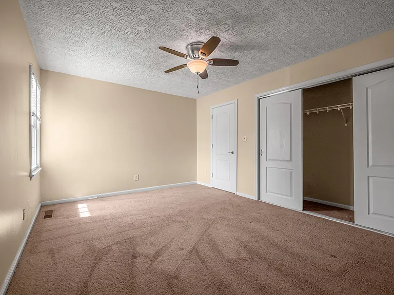 139 Regency Point Path — Photo 18