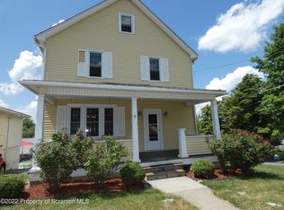 1402 S Irving Ave, Scranton, PA 18505