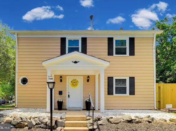 9938 Mallard Dr, Laurel, MD 20708