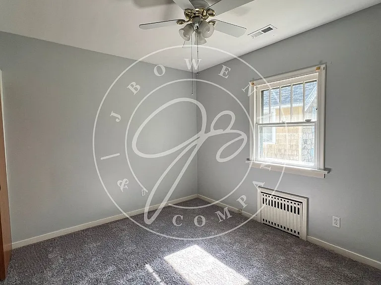1759 Loxley Rd — Photo 5