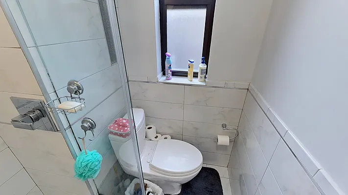 Rented by Emor Management Inc. | media 24