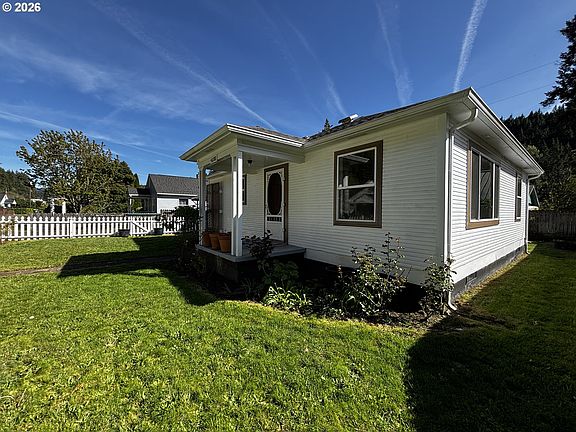 2nd image of 46788 Sunset Ave