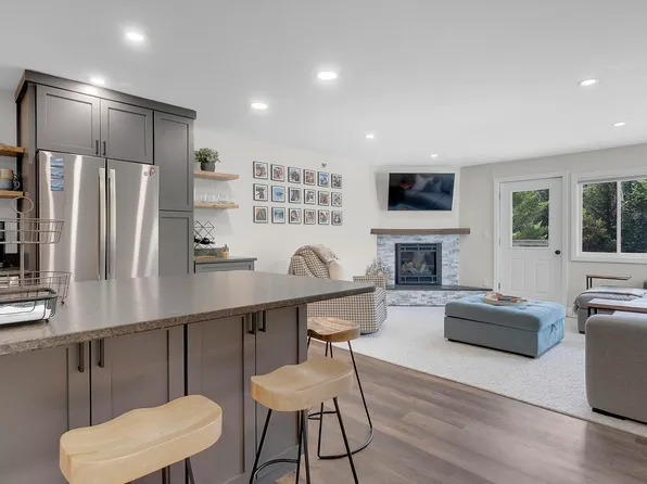10 Brookside Drive #1A306, Newry, ME 04261