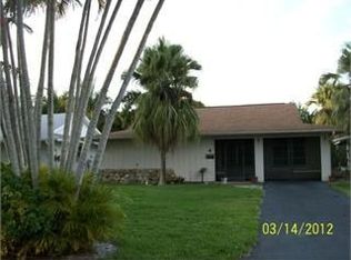 4 Crooked Ln, Naples, FL 34112