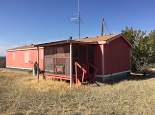 209 Meadowview Ln, Robert Lee, TX 76945
