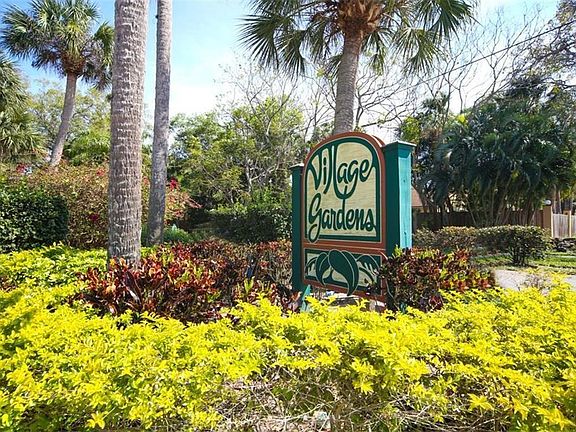 2nd image of 4955 Village Gardens Dr #222