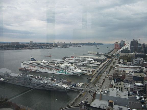 2nd image of 635 W 42nd St APT 36A