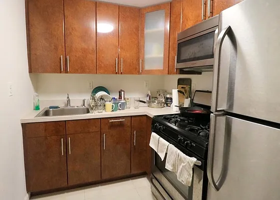 Rented by Corcoran | media 18