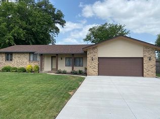 730 Lovers Ln, Columbus, NE 68601