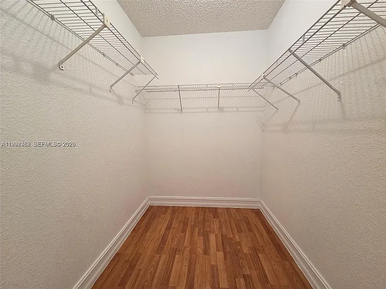15650 SW 105th Ln #502 — Photo 11