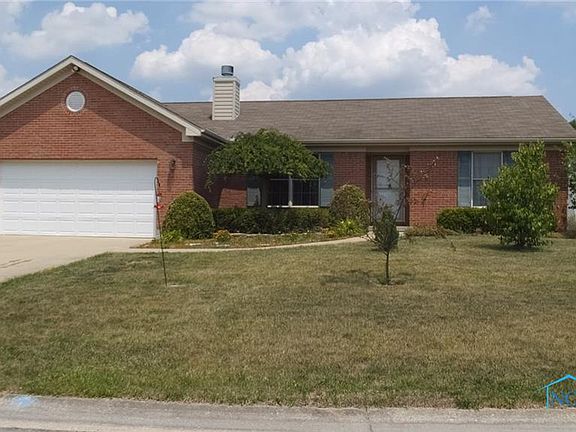 2nd image of 835 Deerwood Dr