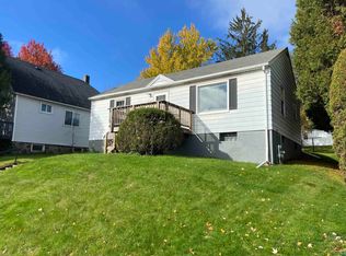 2227 W 7th St, Duluth, MN 55806