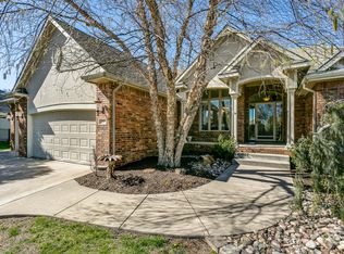 111 S Putter Dr, Andover, KS 67002