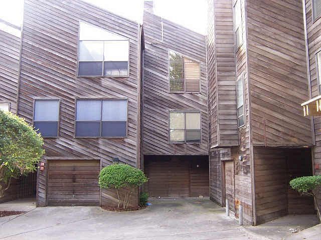 1st image of 5815 Phoenix Dr #4B16