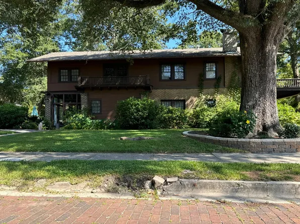 275 County Road 8, Laurel, MS 39443