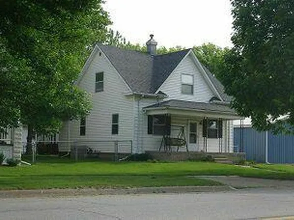908 5th St, Durant, IA 52747