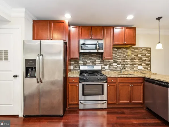 421 Evarts St NE APT 3, Washington, DC 20017