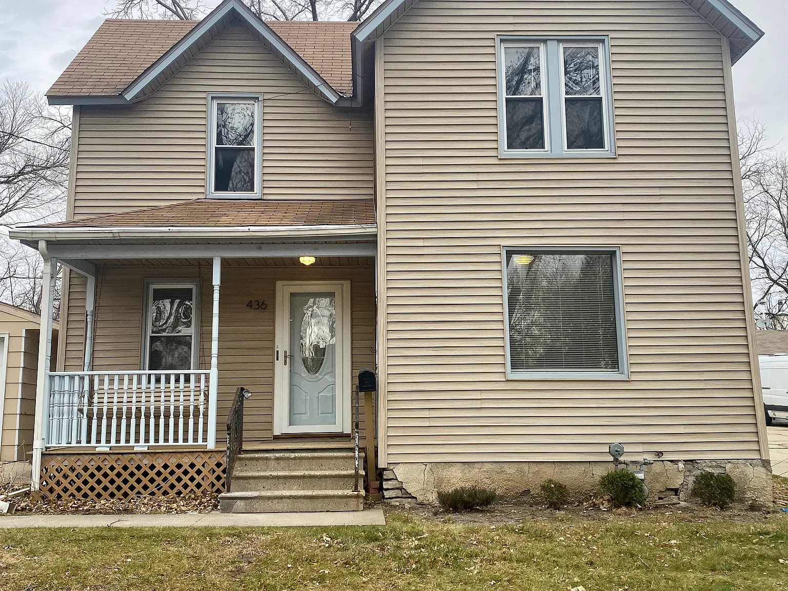 3 bed, 1492 sqft, $1,700 — Photo 1
